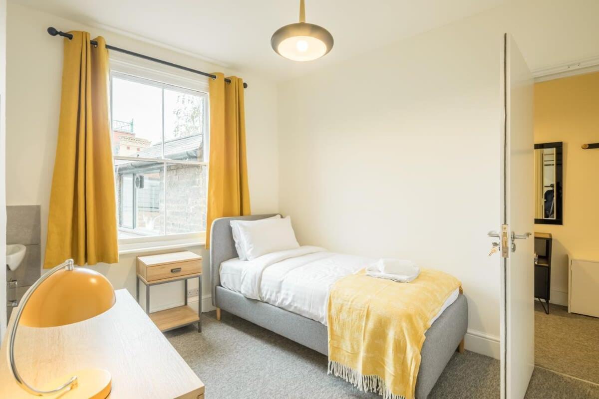 Fabulous Large For 7 - * Cambridge (Cambridgeshire)